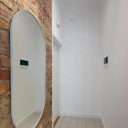 Cozy Studio In Center *